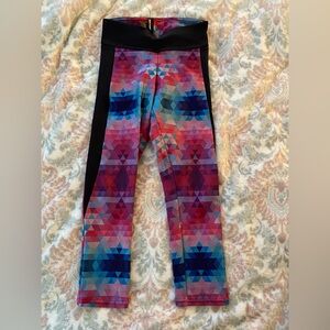 Blackmilk Geometric Capri active Leggings